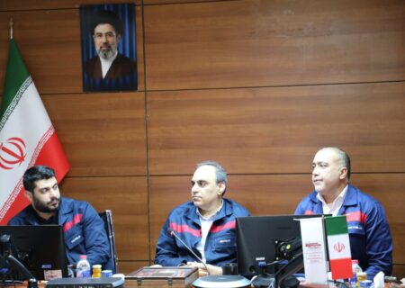 در نشست کمیته راهبردی شرکت فولاد اکسین خوزستان مطرح شد: تأکید بر پیگیری مستمر تأمین مواد اولیه و توسعه بازارهای صادراتی