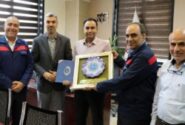 تقدیر از روابط عمومی شرکت فولاد اکسین خوزستان به مناسبت روز ارتباطات و روابط عمومی